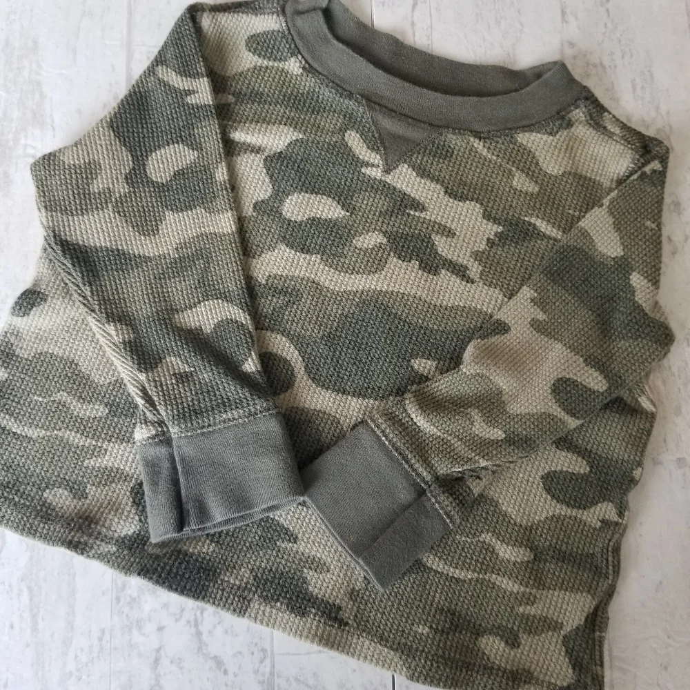 Old Navy Long Sleeve Green camouflage shirt Size 18-24 mo